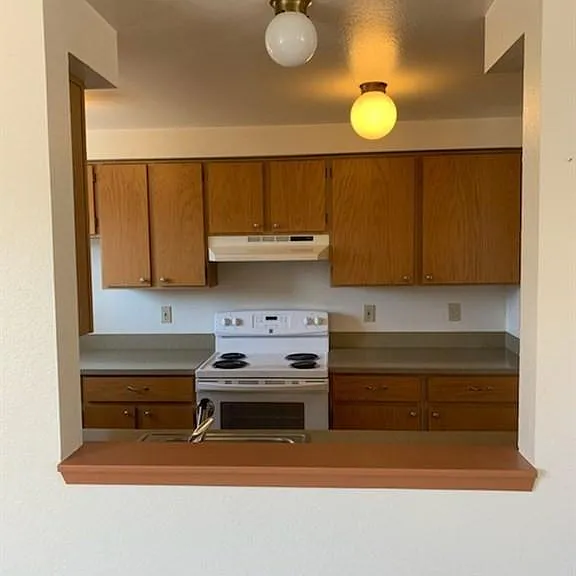 3410 Colby Ave #8 — Photo 7
