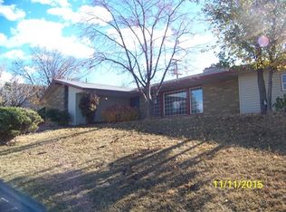 1221 Vine Ave, Sunnyside, WA 98944