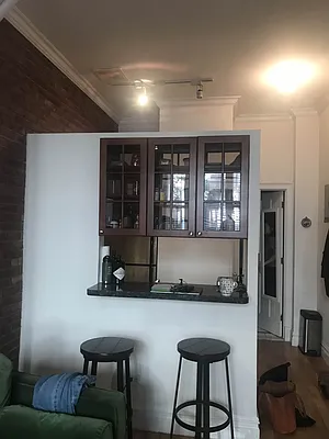 Rented by Aimee Grodanz, LREB | media 7