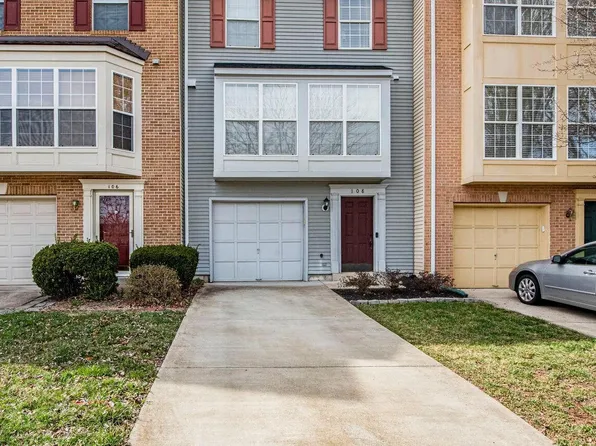 108 Hampshire Sq SW, Leesburg, VA 20175