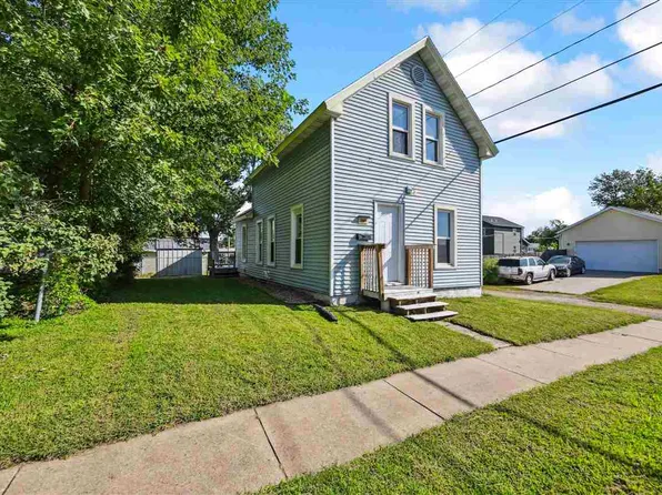 280 14th Ave SW, Cedar Rapids, IA 52404