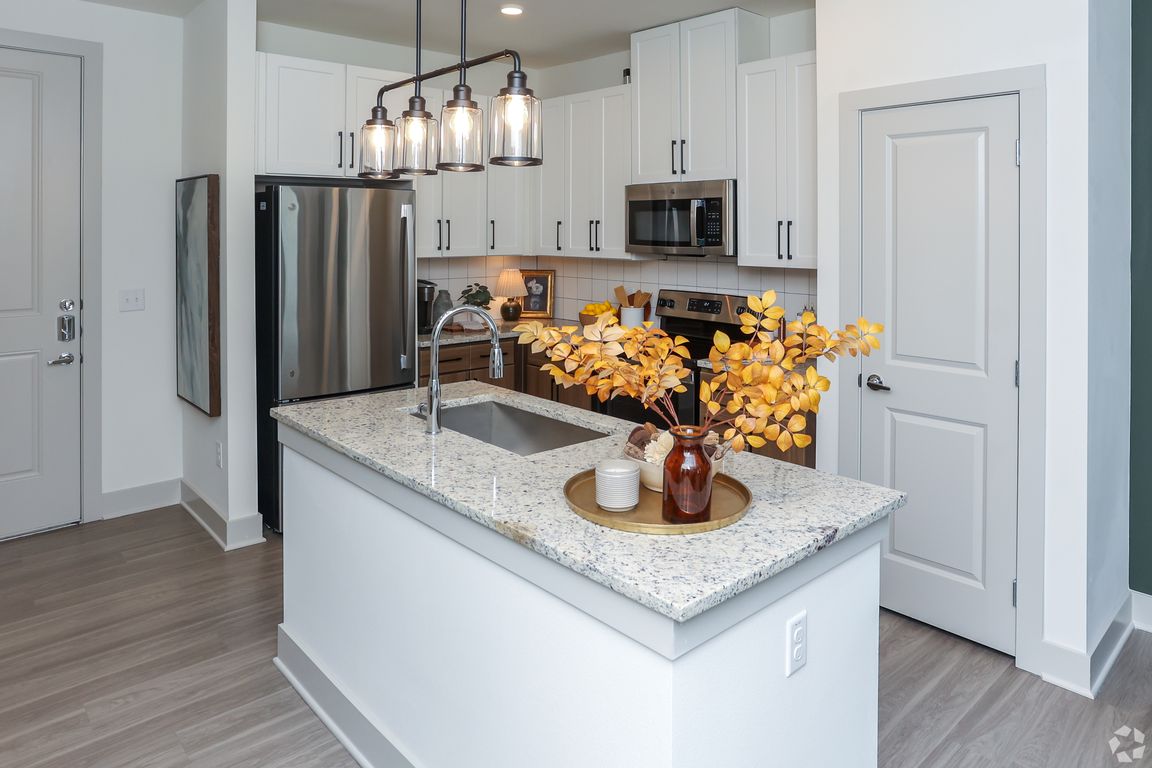 A3 Charlotte 726 Sq Ft Model