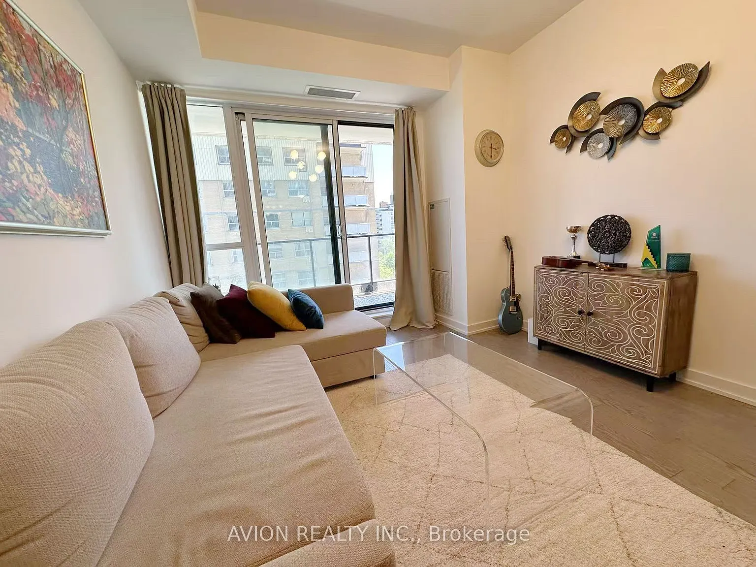 2 bed, $3,100 — Photo 2