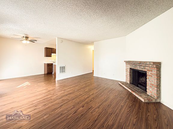 2nd image of 2112-2114 Thomas Ave Unit 2114-2