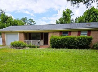 1305 Avon Ct, Wilmington, NC 28405