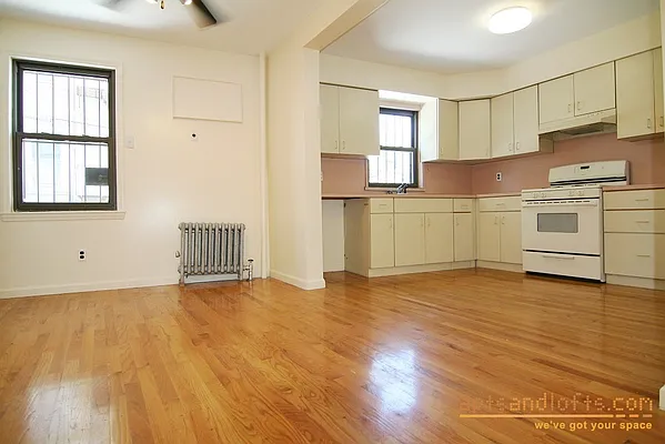 Rented by aptsandlofts.com | media 40