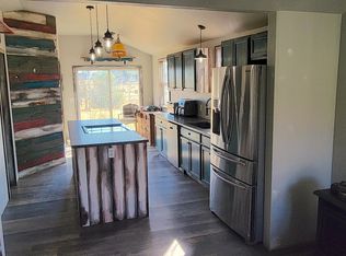 696 NE Barnes Rd, Prineville, OR 97754