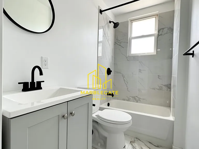96 Summer Ave #33 — Photo 3