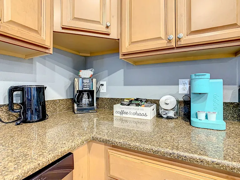 Rolling Fairway Dr — Photo 92