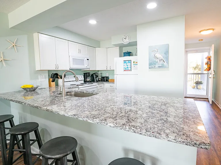 2105 Surfrider Ct — Photo 10