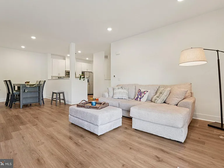 5104 Mary Ashby Way — Photo 6