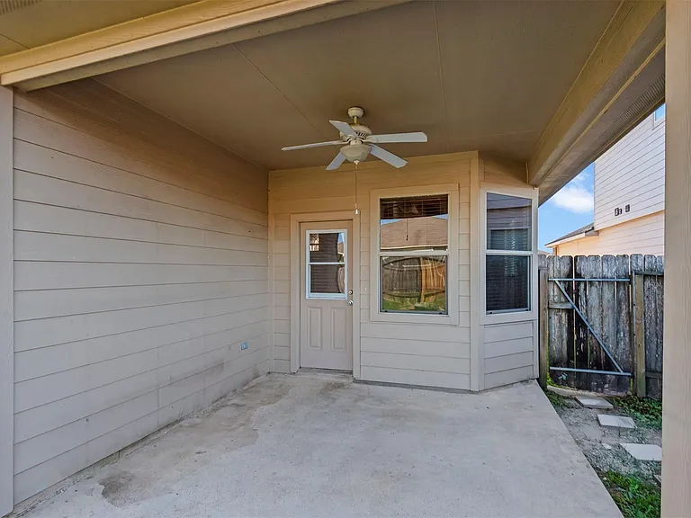 8734 Auburn Mane Dr — Photo 23