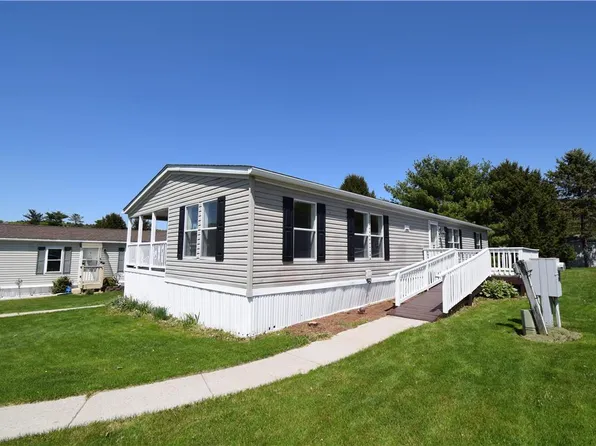 79 Britt Dr E, Lehighton, PA 18235