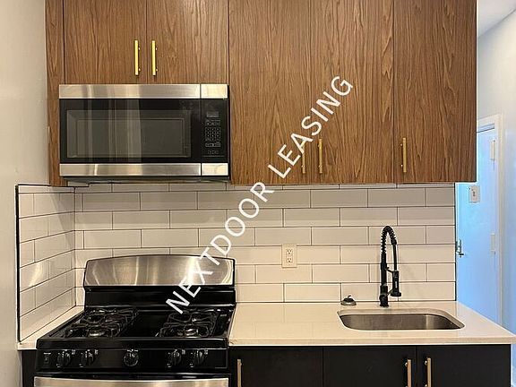 4th image of 486 Mercer St #1LM