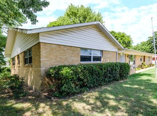 2007 W Oak St, Rogers, AR 72758
