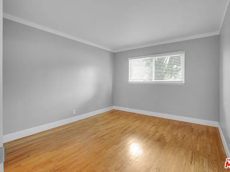16144 W Sunset Blvd #3 — Photo 5
