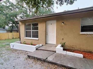 9406 N Hartts Dr APT B, Tampa, FL 33617