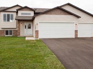 10107 179th Ave NW, Elk River, MN 55330