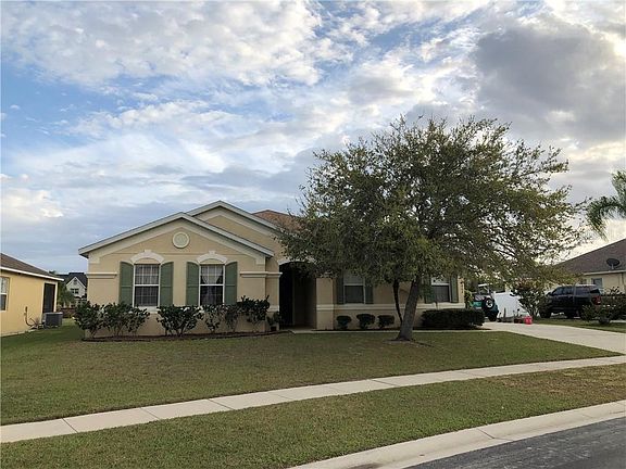3rd image of 4862 Stone Acres Cir