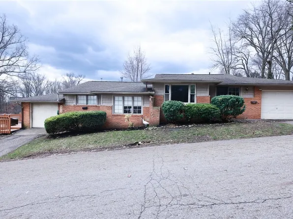 4214-4216 Shrine Pl NW, Canton, OH 44708