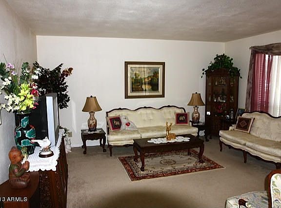 4th image of 10401 N 77th St