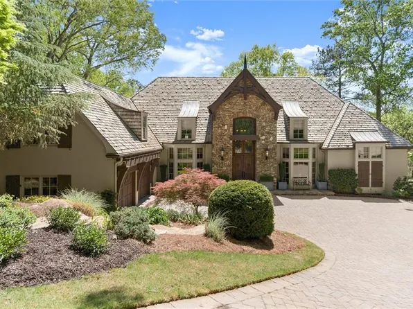 581 Pine Valley Rd SE, Marietta, GA 30067