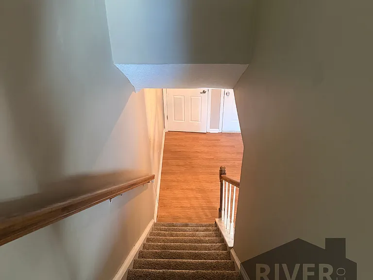 212 Woodcastle Dr — Photo 13