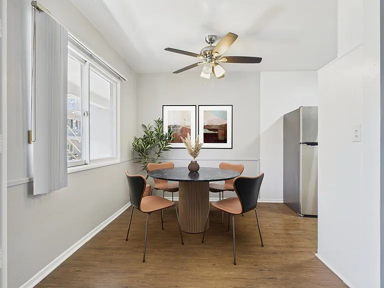 Overland Avenue Apartments — Photo 10
