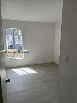 5th image of 20922 NW 39th Ave