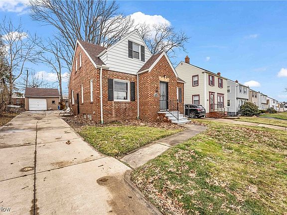 2nd image of 9520 S Highland Ave