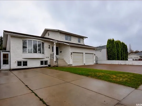 807 115th STREET E, Saskatoon, SK S7N 3W5