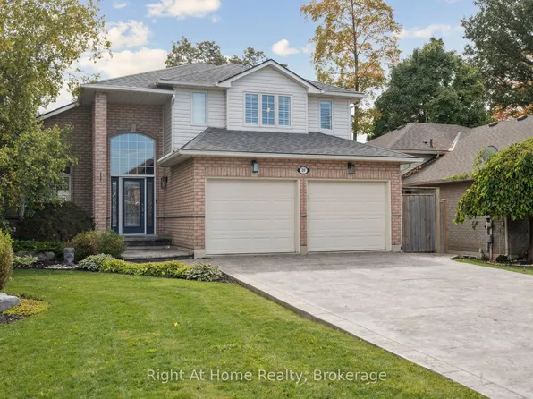 20 Scottswood Ln, Haldimand County, ON N3W 2M4