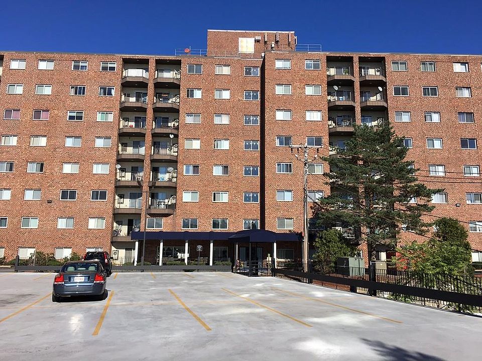 1st image of 230 Willard St Unit 702