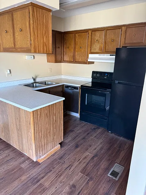 1 bed, 718 sqft, $1,000 — Photo 2