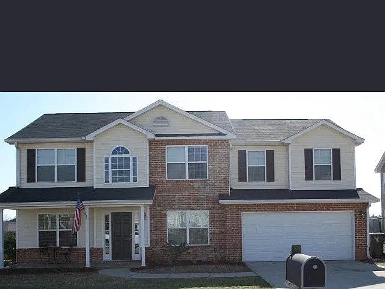 652 Crabapple Pl — Photo 1