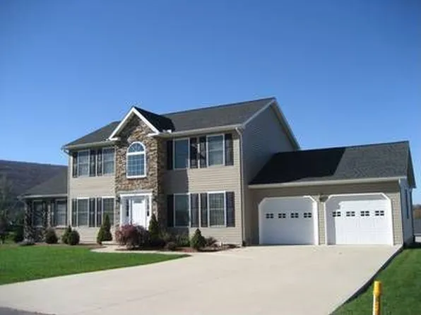 162 Warren St, Montoursville, PA 17754