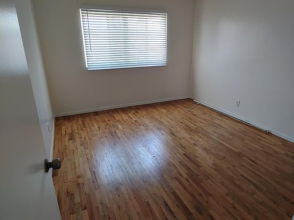5th image of 626 S Osage Ave #6