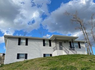 3703 Vineyard Ln, Chattanooga, TN 37421