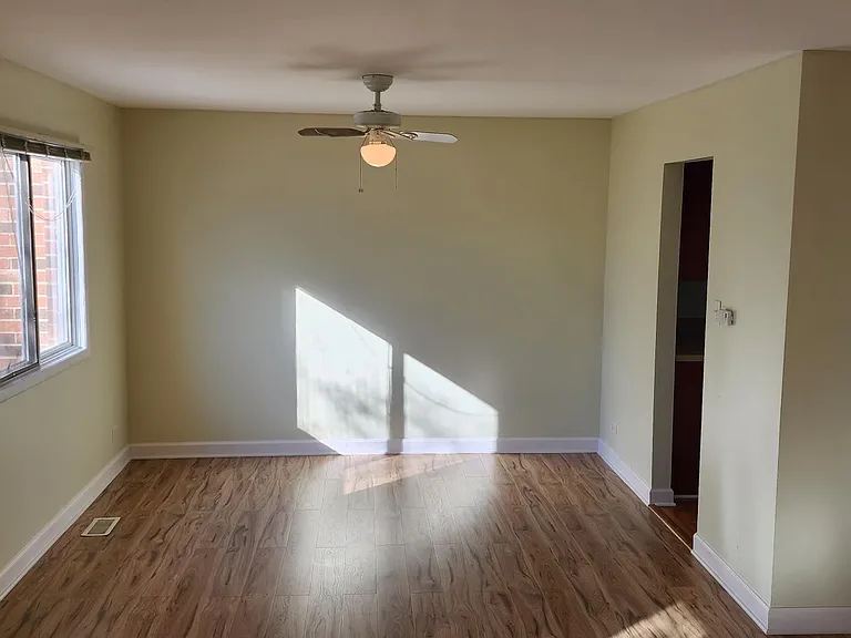 1188 Leicester Ct — Photo 6