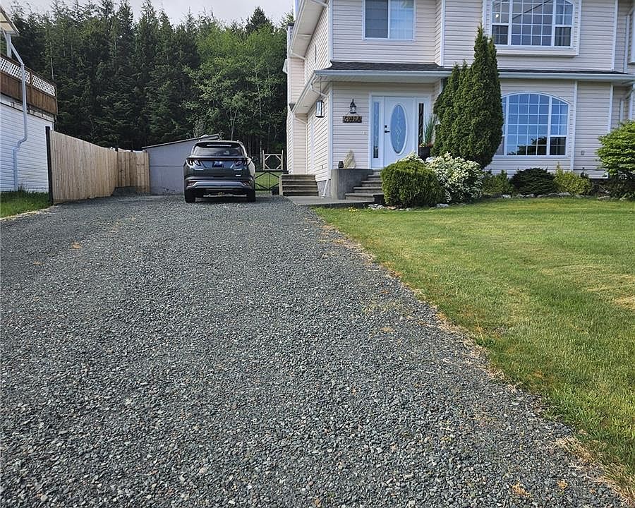 1st image of 5012 Beaver Harbour Rd #A