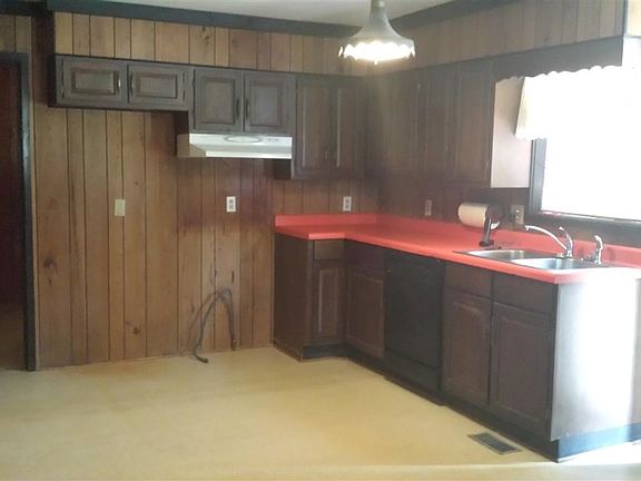 3rd image of 1907 W 26th Ave