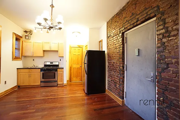 Rented by Rennit Inc. | media 12