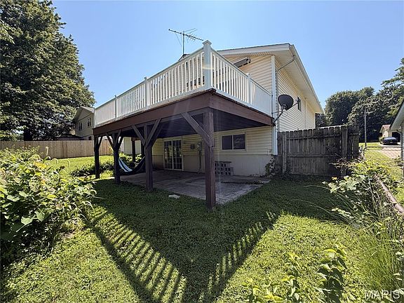 4th image of 1515 Shadow Ln