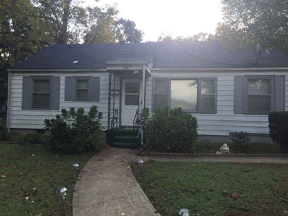 2nd image of 147 S Smallwood Pl