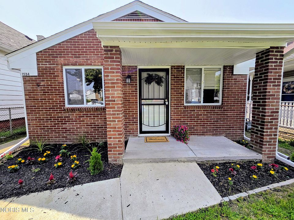 1st image of 1534 Oakmont St
