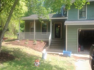 675 Wood Path Ct, Stone Mountain, GA 30083
