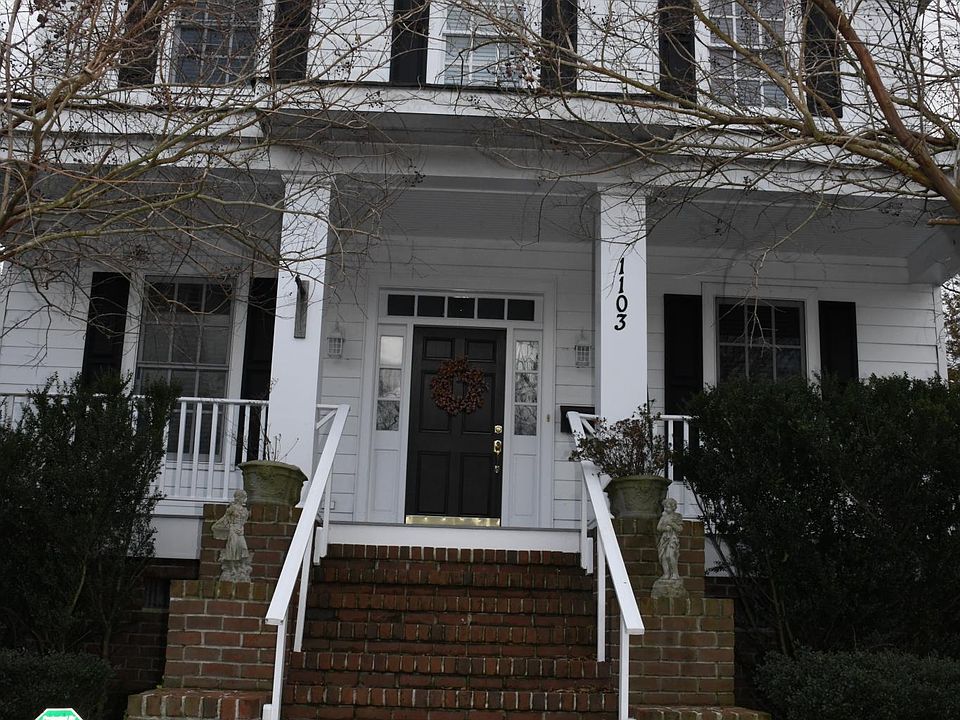 1st image of 1103 Harrell St