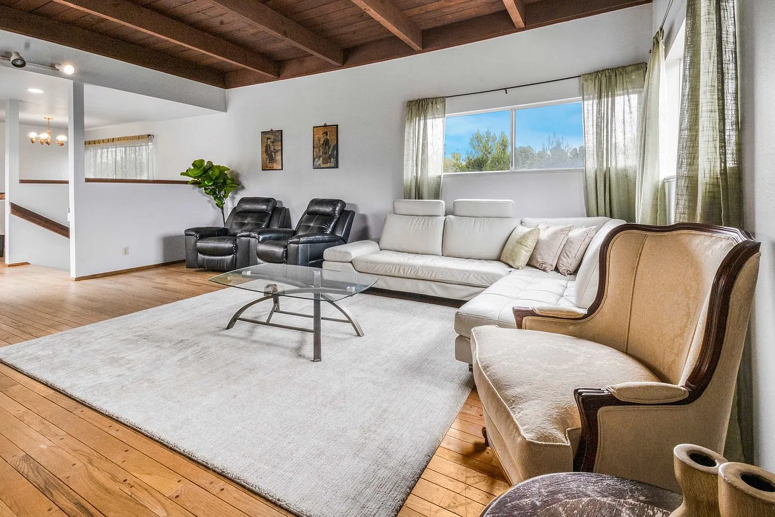 4 bed, 3.0 bath, $6,050 — Photo 4