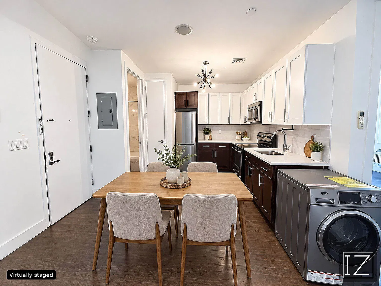55 Stanhope Street — Photo 4