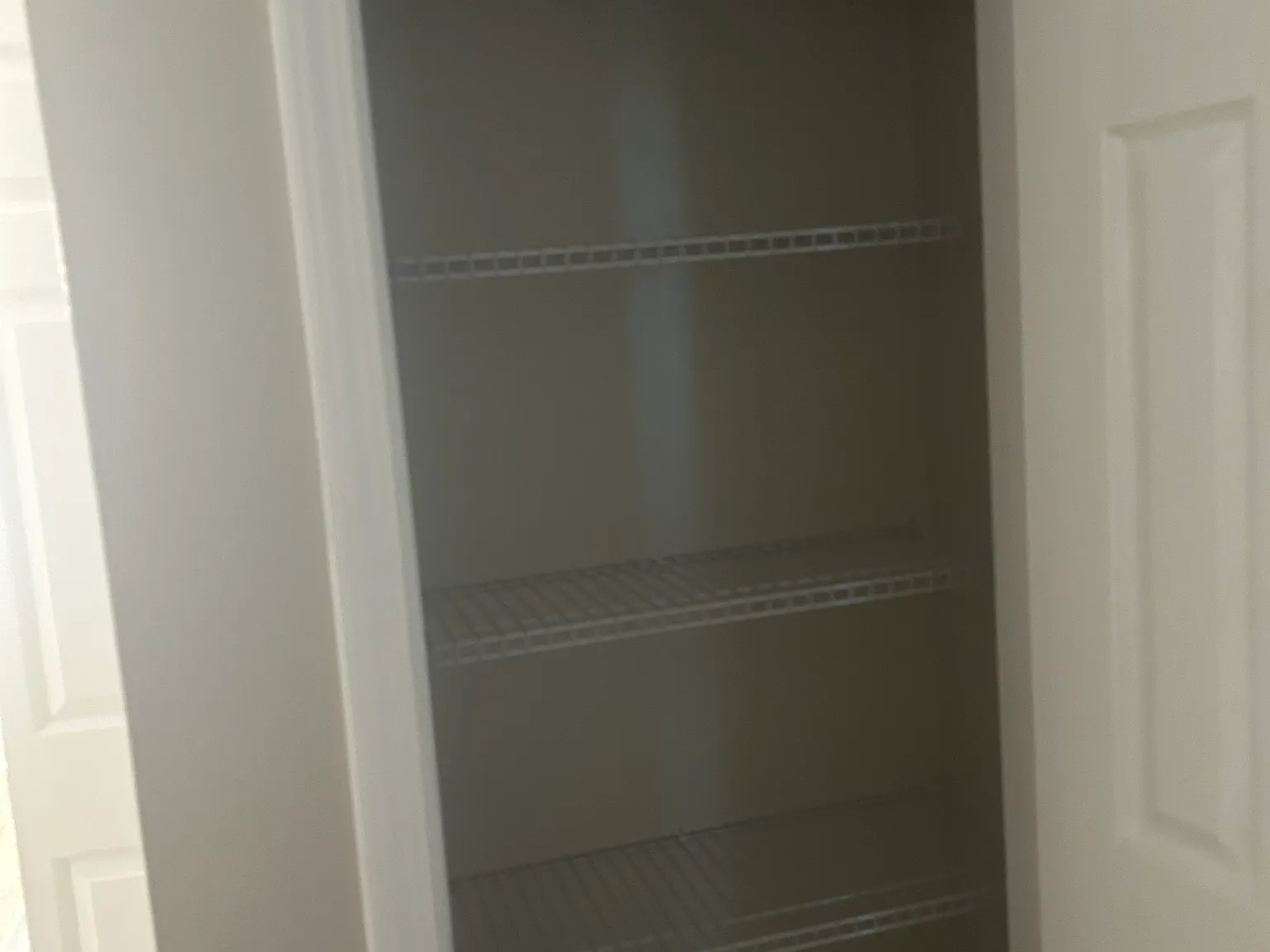 3 bed, 1116 sqft, $2,230 — Photo 3